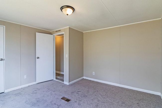 302 Arrlington Bnd, House other with 4 bedrooms, 2 bathrooms and null parking in Byron GA | Image 11