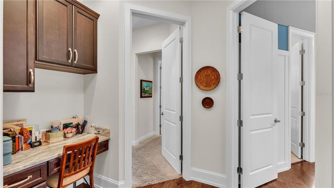 Built-In Desk | Image 87