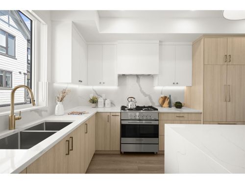 64-16358 90 Avenue, Surrey, BC, V4N1A1 | Card Image