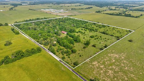 18204 Lawrence 2140, Aurora, MO, 65605 | Card Image