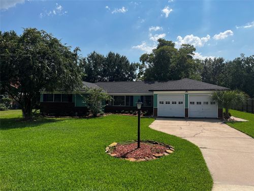416 Azalea Dr, Baytown, TX, 77520-1102 | Card Image
