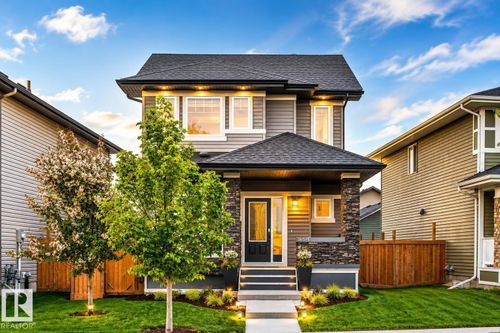 16015 11 Ave Sw, Edmonton, AB, T6W2H6 | Card Image