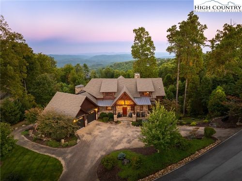 228 Goldenrod Rd, Boone, NC, 28607-3542 | Card Image