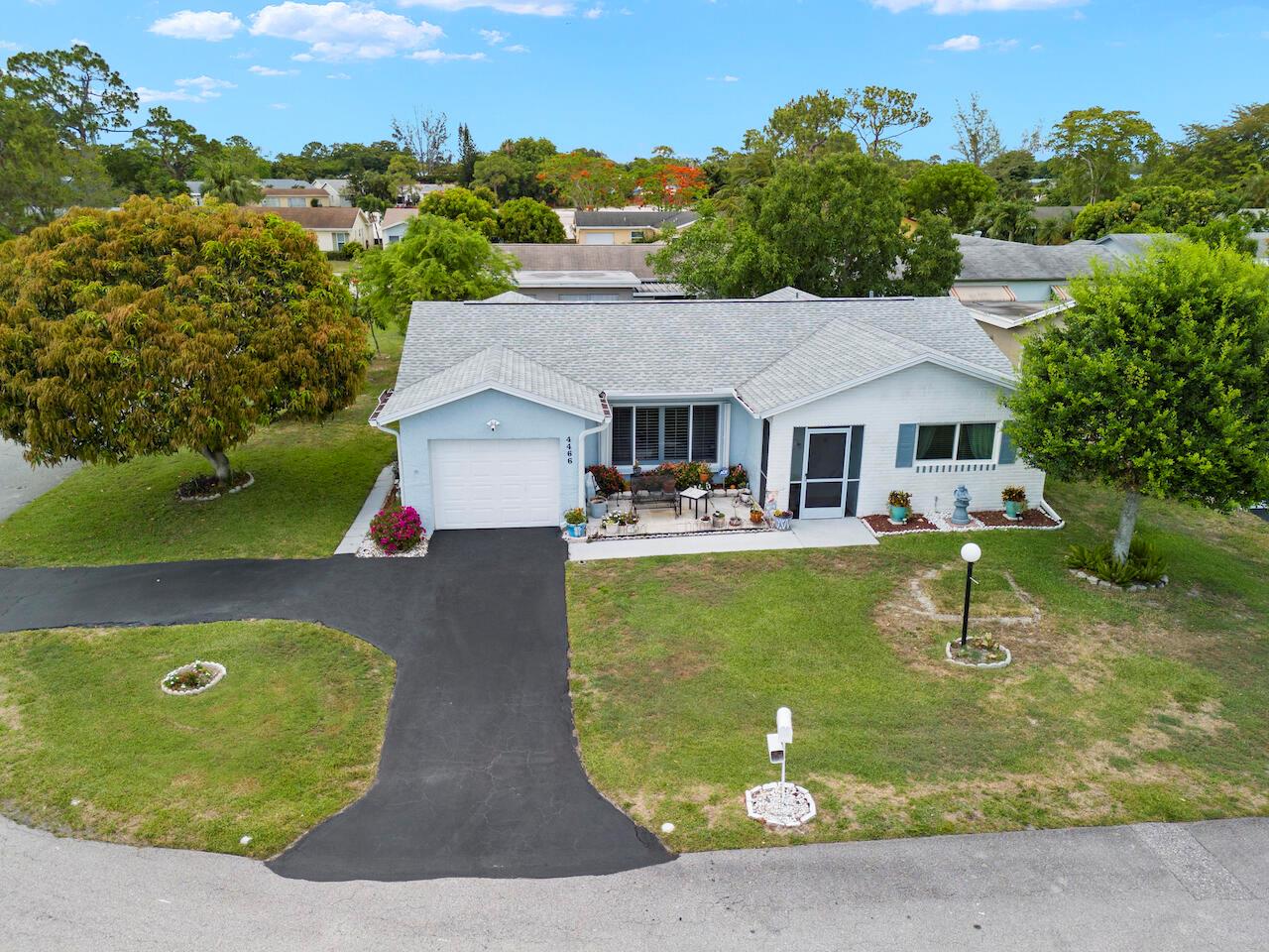 Pine Garden Ln, Lake Worth, FL 33467