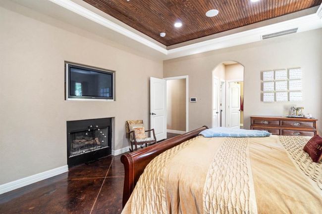 Another view of the primary suite. | Image 27