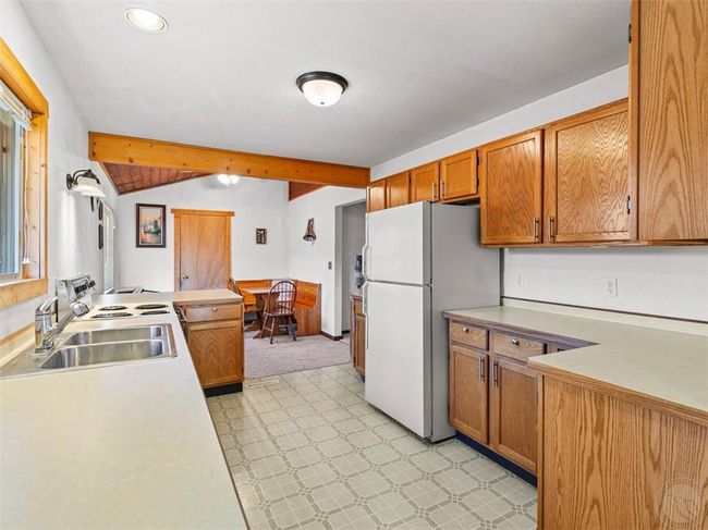 114 N Montana Ave, House other with 2 bedrooms, 2 bathrooms and null parking in Absarokee MT | Image 4