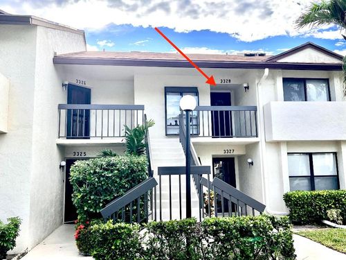 3328 Lucerne Park Dr, Greenacres, FL, 33467-2023 | Card Image