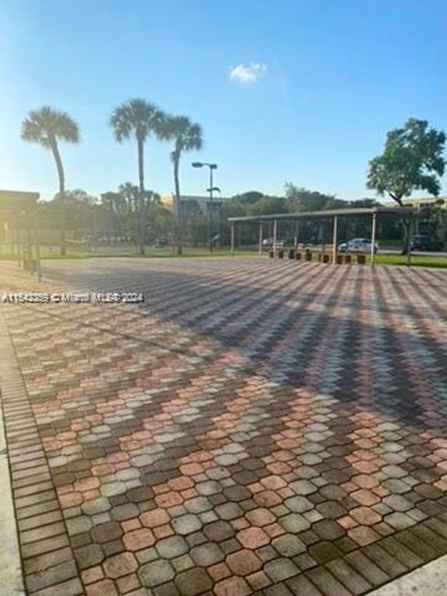 APT-225 - 3101 Nw 47 Th Ter, Condo with 1 bedrooms, 2 bathrooms and null parking in Lauderdale Lakes FL | Image 20