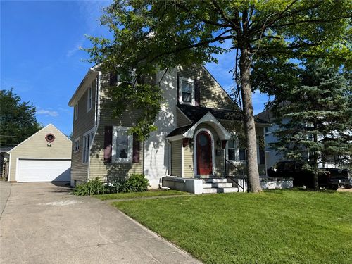 215 Aberdeen Drive, Middletown, OH, 45042 | Card Image