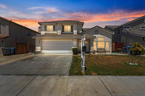 730 Marseille Dr, Hollister, CA, 95023 | Card Image