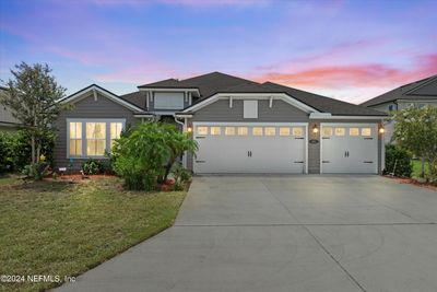 Gorgeous Key West Elevation Featured by DR Horton | Image 2