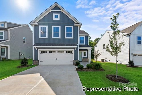 310-2401 Morgan Hills Dr, Albemarle, NC, 28001 | Card Image