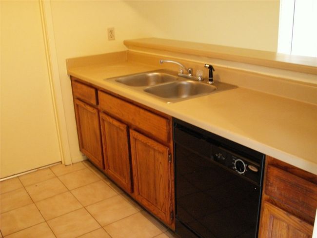 A - 2002 Leeann Dr, Home with 2 bedrooms, 1 bathrooms and 1 parking in Austin TX | Image 8
