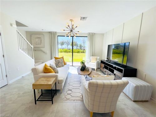 14297-14297 Oviedo Pl, FORT MYERS, FL, 33905-5760 | Card Image