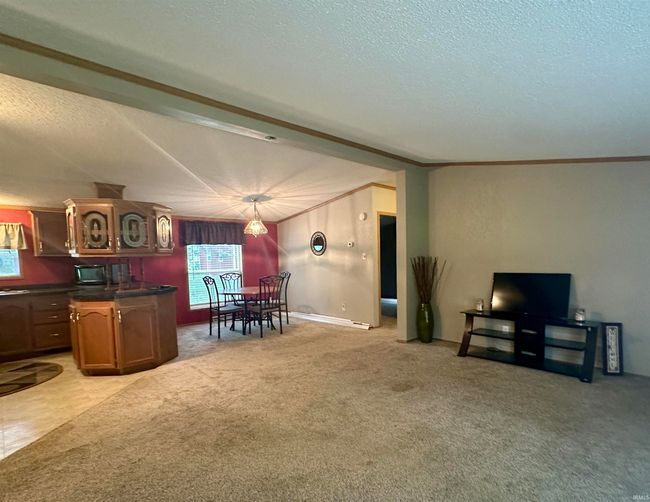 9290 W 310 N, House other with 3 bedrooms, 2 bathrooms and null parking in Delphi IN | Image 9