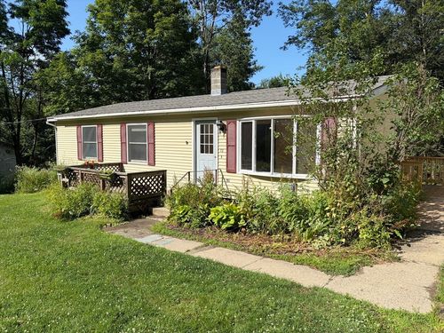 72 Fox Hill Rd, Bernardston, MA, 01337 | Card Image