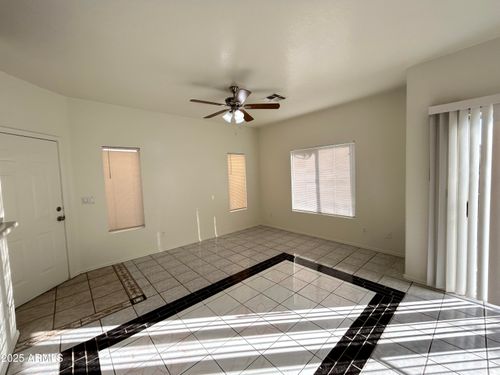 3809 W Oregon Ave, Phoenix, AZ, 85019-3300 | Card Image