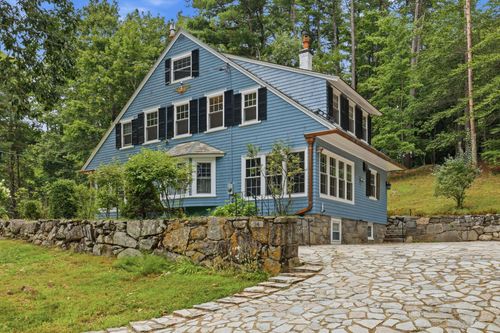 24 Hildreth St, Westford, MA, 01886-3030 | Card Image