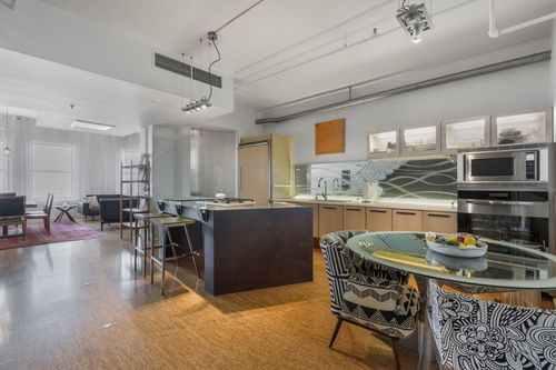 apt-506-219 Central Ave Nw, Albuquerque, NM, 87102-3360 | Card Image