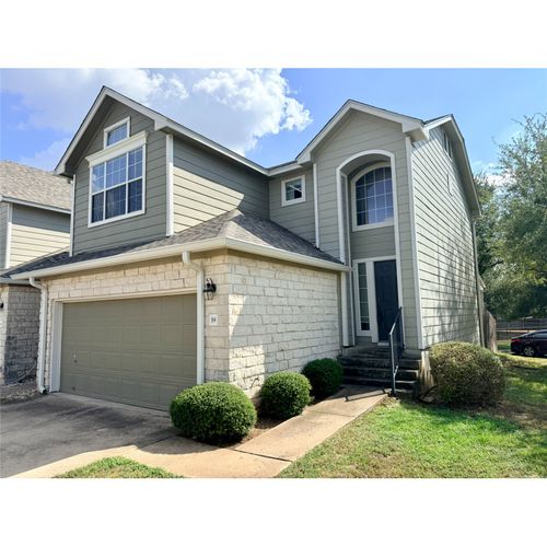 39-2632 Century Park Blvd, Austin, TX, 78727-1210 | Card Image