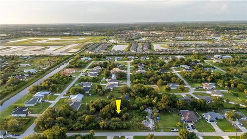 3854 Heyburn St, Fort Myers, FL, 33905-8719 | Card Image