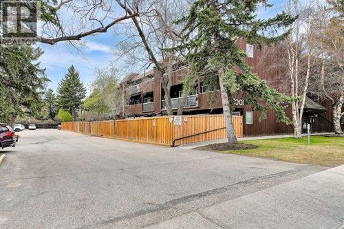 1001 68 Ave Sw, Calgary, AB, T2V4X1 | Card Image