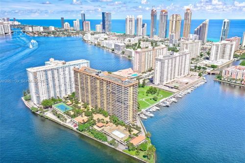 617-290 174th St, Sunny Isles Beach, FL, 33160-3200 | Card Image