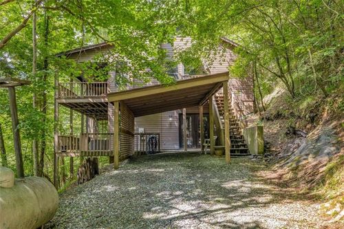934 Golden Ave, Dahlonega, GA, 30533-5444 | Card Image