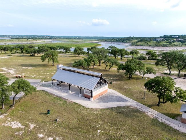 Community amenities | Image 38