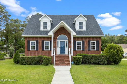 281 Bay Run, Newport, NC, 28570-8982 | Card Image