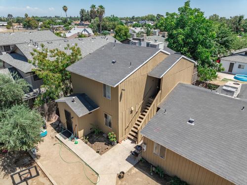 4524 E Thomas, Fresno, CA, 93702 | Card Image