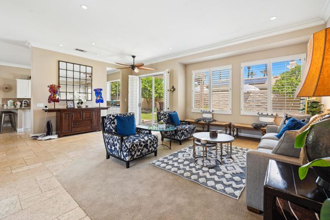 Living Room | Image 39