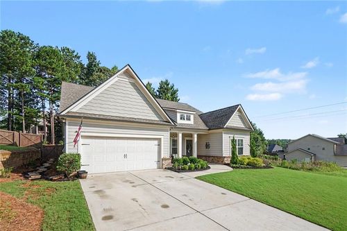 542 Widgeon Way, Jefferson, GA, 30549-5410 | Card Image