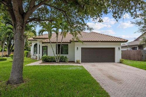 8985 Nw 45th Ct, Coral Springs, FL, 33065-1754 | Card Image