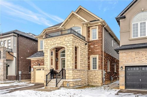 63 Flagg Ave, Paris, ON, N3L0K1 | Card Image
