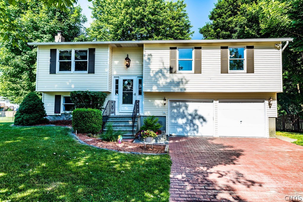 214 Circle West Drive W, Sold in Lenox Zoocasa