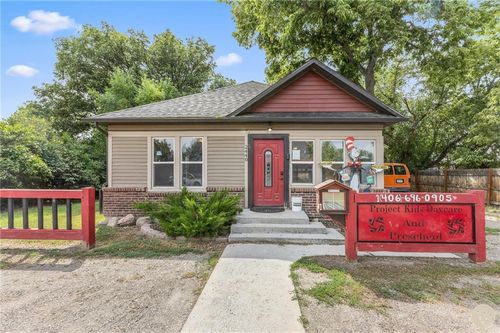 2440 4th St, Worden, MT, 59088-2220 | Card Image