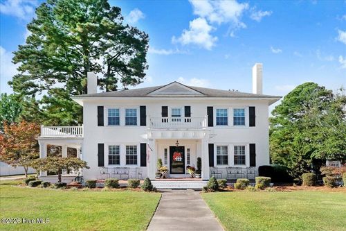 501 W Main St, Mount Olive, NC, 28365-1903 | Card Image