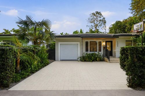 1505 Robbia Ave, Coral Gables, FL, 33146-1925 | Card Image