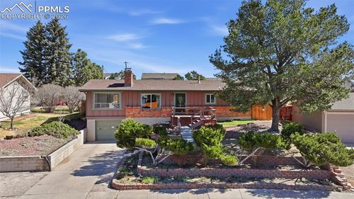 137 Mcshane Pl, Monument, CO, 80132-8162 | Card Image