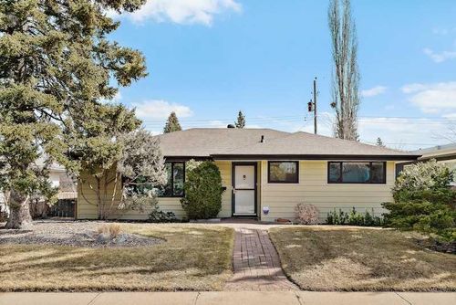 5811 Londonderry Crescent Sw, Calgary, AB, T3E5X7 | Card Image