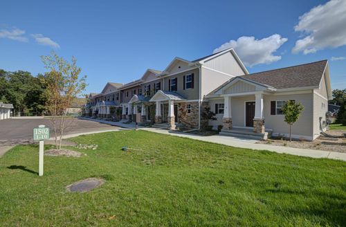 1502 Simsbury St, Traverse City, MI, 49686-2308 | Card Image