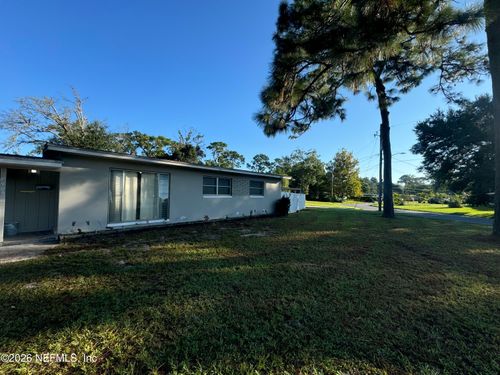 7905 Renoir Dr, Jacksonville, FL, 32221-6766 | Card Image