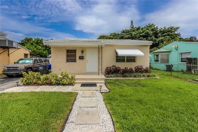 2735 Adams St, House other with 3 bedrooms, 2 bathrooms and null parking in Hollywood FL | Image 1