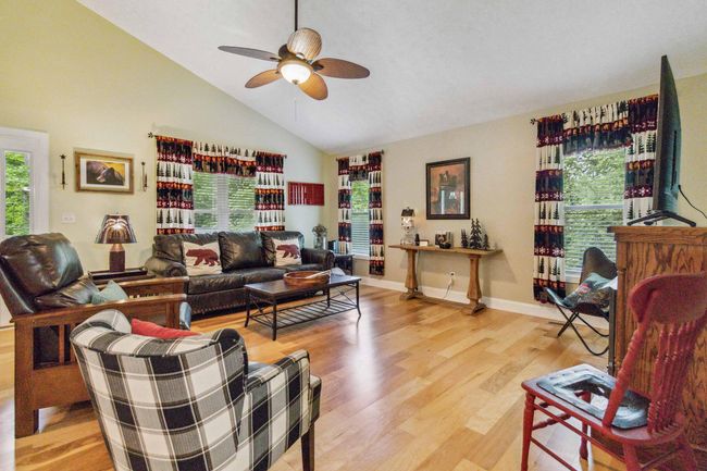 211 Stoneybrook Rd, House other with 2 bedrooms, 2 bathrooms and null parking in Burnside KY | Image 5