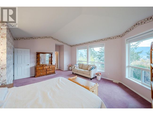 19409 Mcdougald Rd, House other with 3 bedrooms, 2 bathrooms and 2 parking in Summerland BC | Image 21