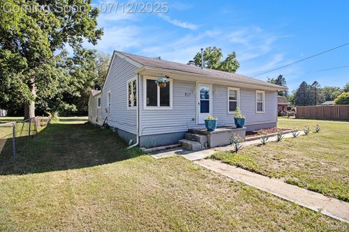 26651 Shiawassee Rd, Southfield, MI, 48033-3635 | Card Image