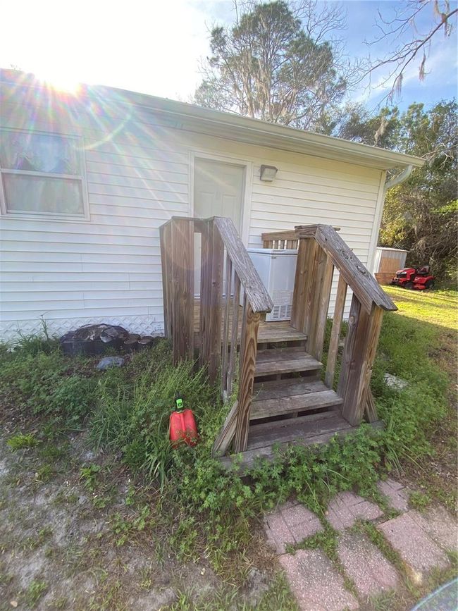 13726 N County Road 229, House other with 3 bedrooms, 2 bathrooms and null parking in Raiford FL | Image 6