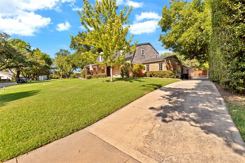 3712 Summercrest Dr, Fort Worth, TX, 76109-3301 | Card Image