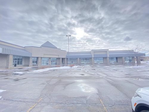 d-3377 Packerland Drive, Ashwaubenon, WI, 54115 | Card Image